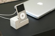 concrete-ipod-iphone-dock
