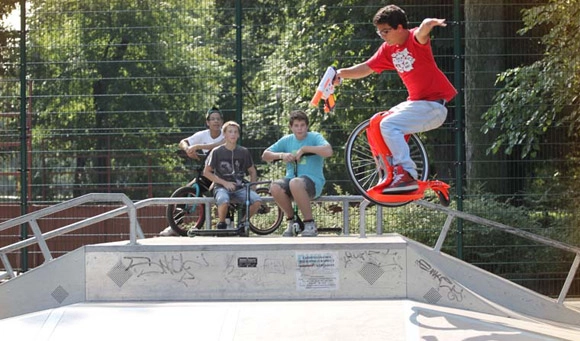 Gauswheel SLX 3.0 Unique Urban Transportation - Gadizmo.com