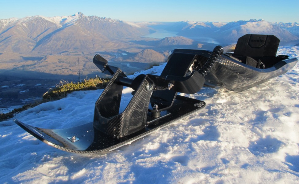 snolo-carbon-fiber-sled