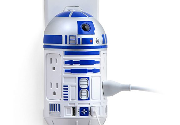 ThinkGeek, Geek Weekly, Star Wars R2-D2 AC / USB Power Station, Black Friday, AC power, USB, R2-D2